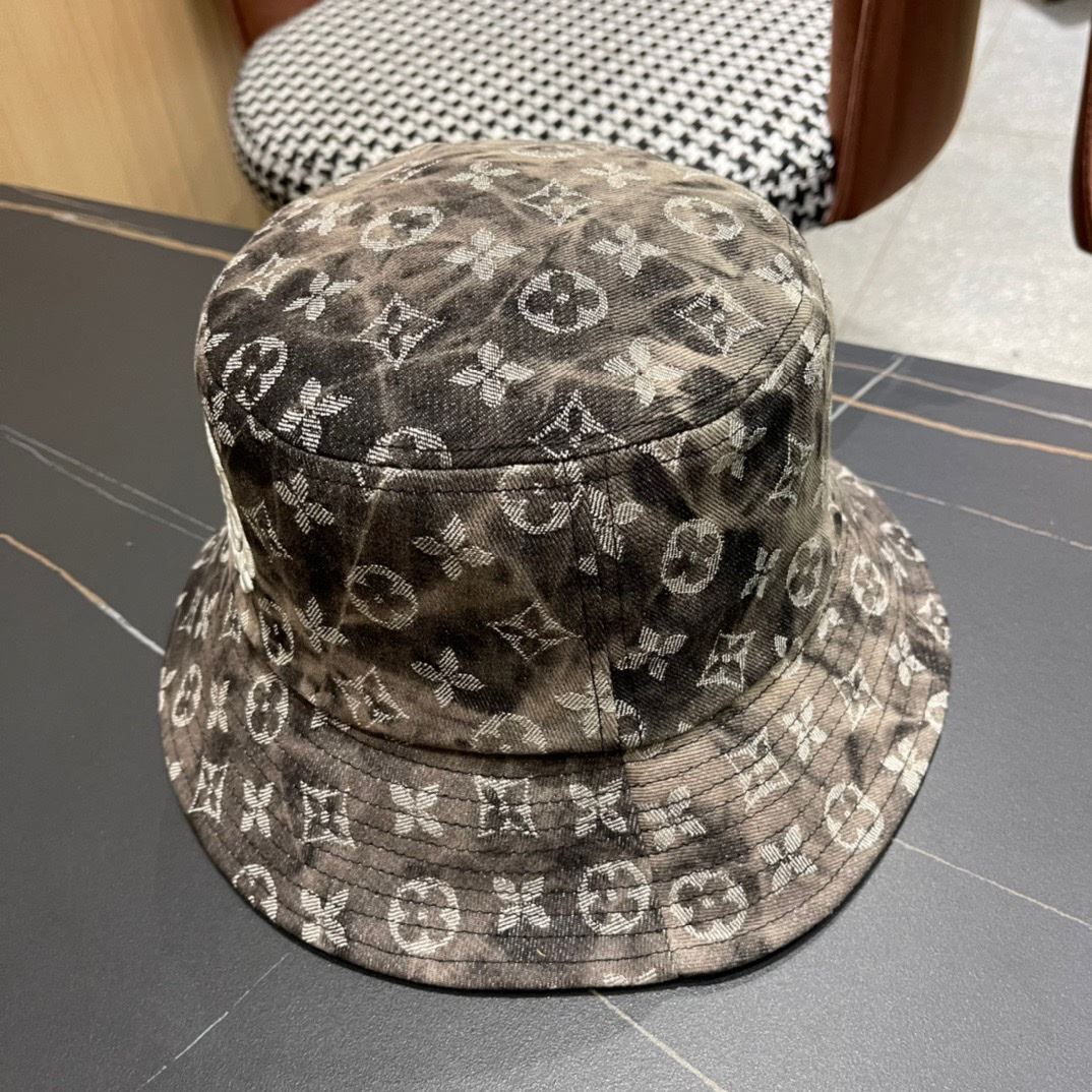 Louis Vuitton Caps